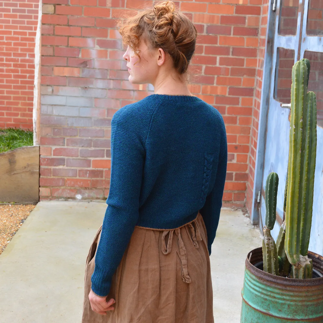 Women's Cable Crop Jumper - 100% Baby Alpaca - Light Peacock (S-L)